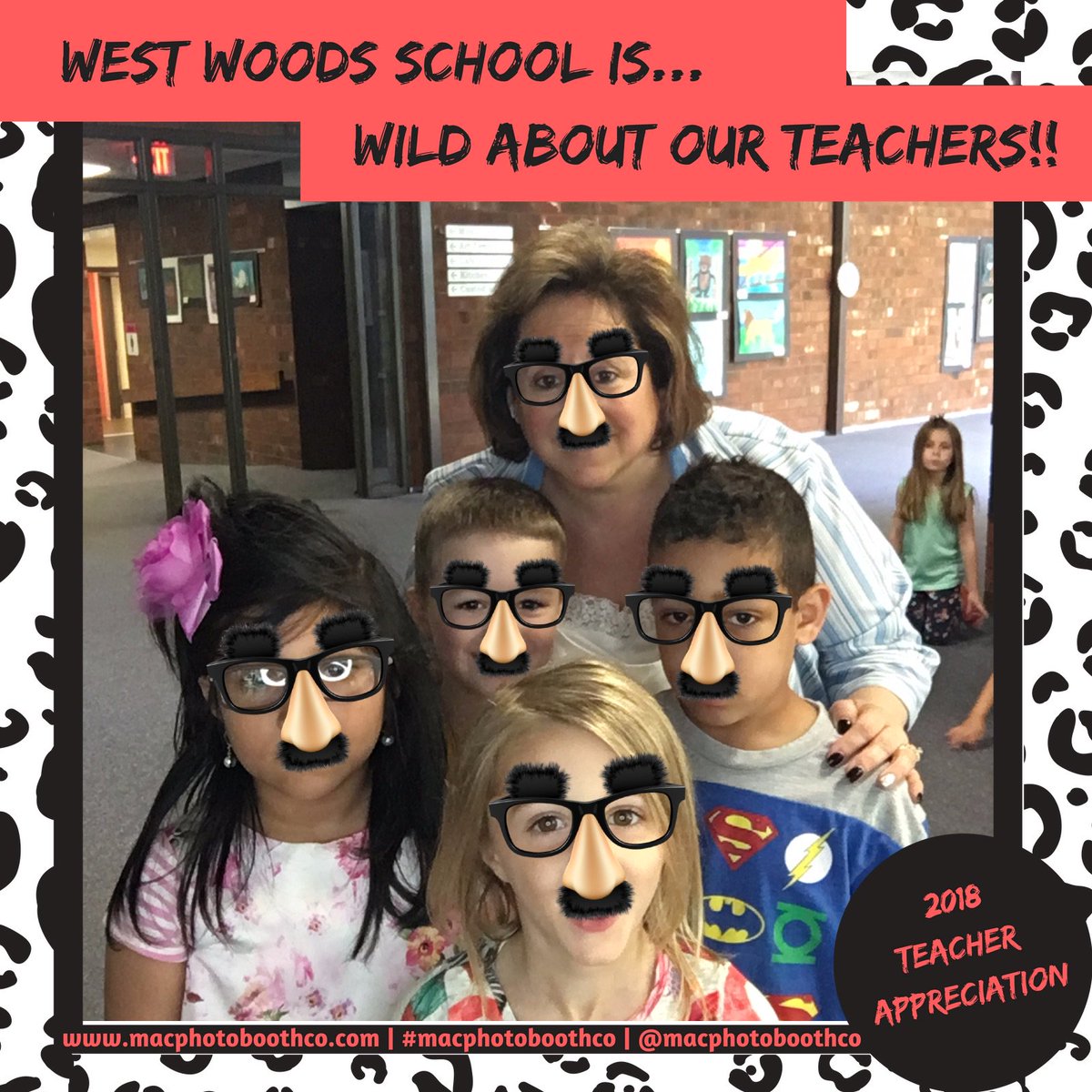 MACPhotoBoothCo tweet picture