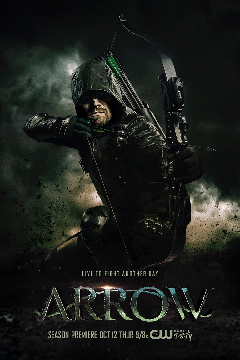 Happy birthday Stephen Amell, thanks for beeing the protector of Star city and a great man 