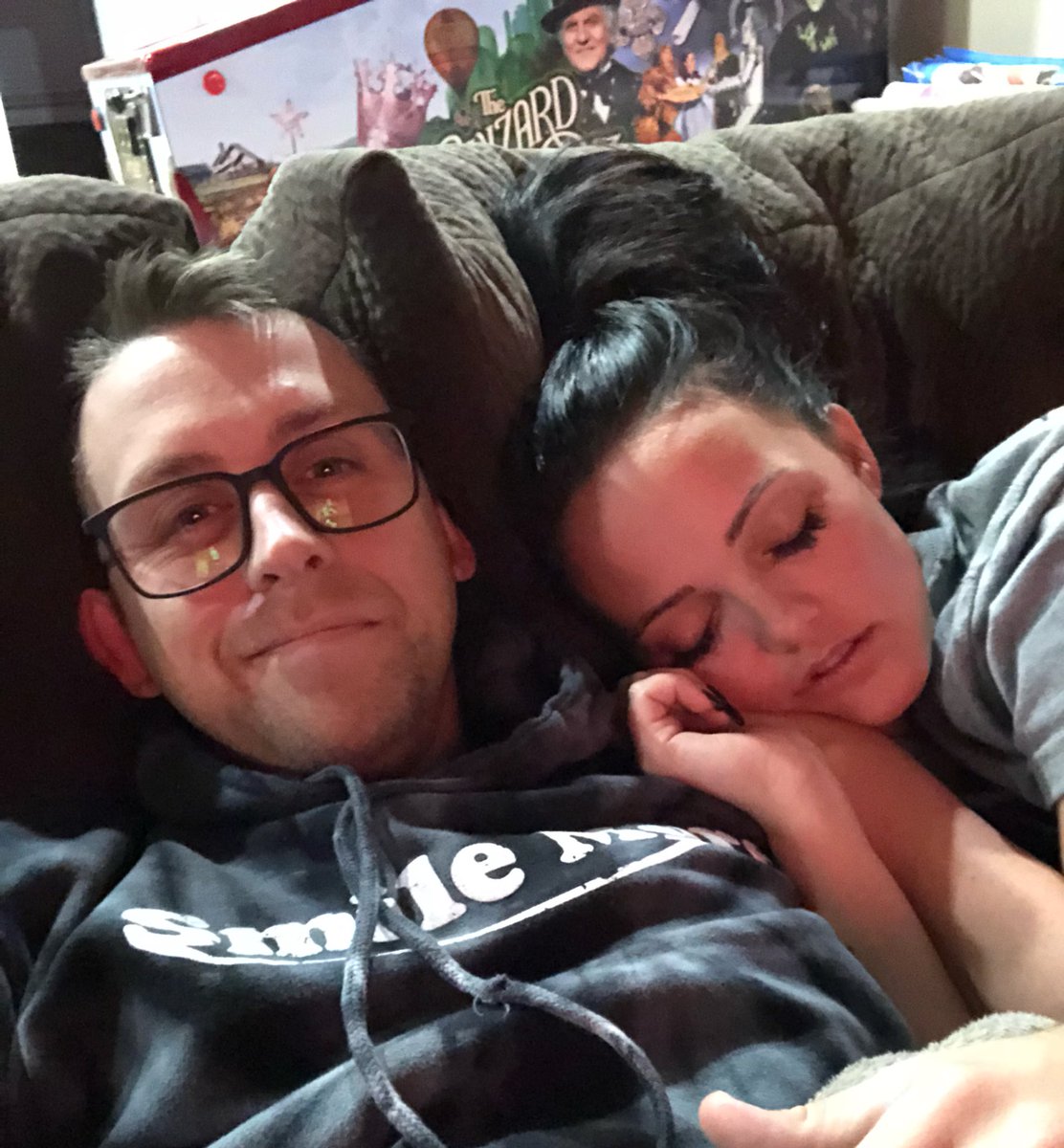 RomanAtwood's tweet image. Movie night went well... 🤓😂