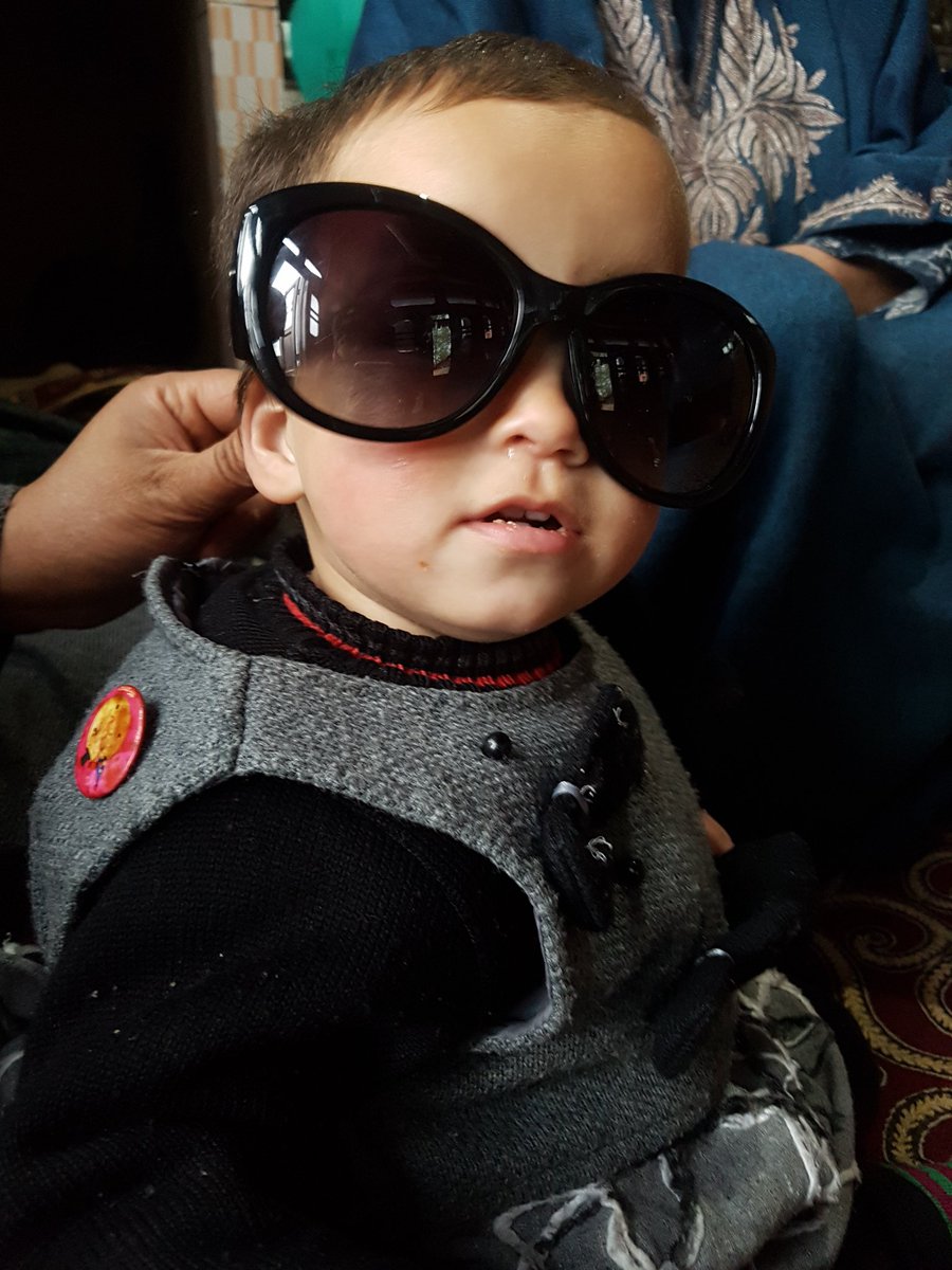 charukesi's tweet photo. "Shahid hai naam mera. Nahi, Shahid Kapoor nahi. Sirf Shahid. Yaad rakhoge?" - cheeky is as cheeky does #Srinagar #Kashmir #childhood #kidsofkashmir https://t.co/kZHDAcCW9u