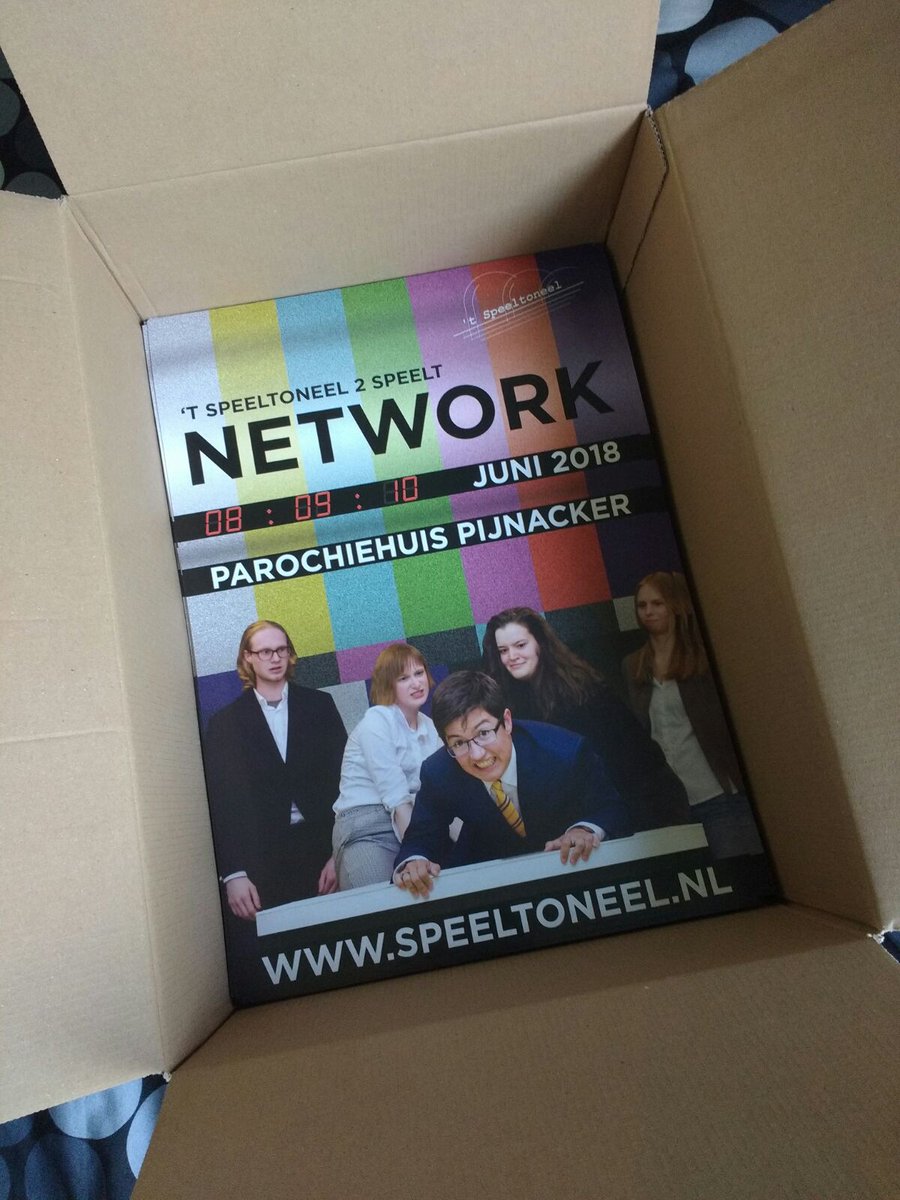 De poster voor NETWORK is gedrukt:) Binnenkort is hij overal te zien! #theater #pijnacker #cultuurpn #cultuur #madashell