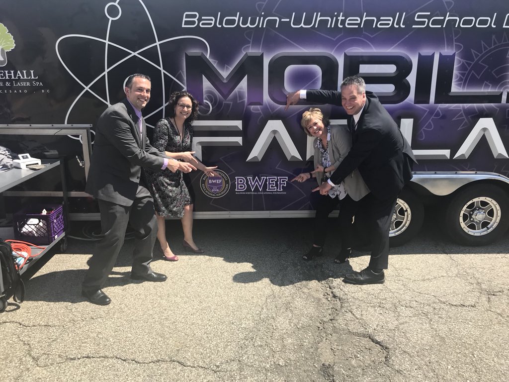 BWEF_Cares's tweet image. Fantastic ribbon cutting ceremony for the #mobilefablab. Great day, great event! Very proud to support this effort!