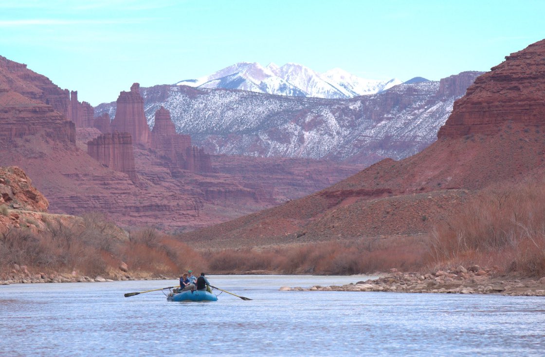 AdventureProMag's tweet image. River right!!!!! Here’s an all around how-to to get going on multi-day river trips. Get out there!!! bit.ly/2K4p98a #wildrivers #coloradorivers #utah