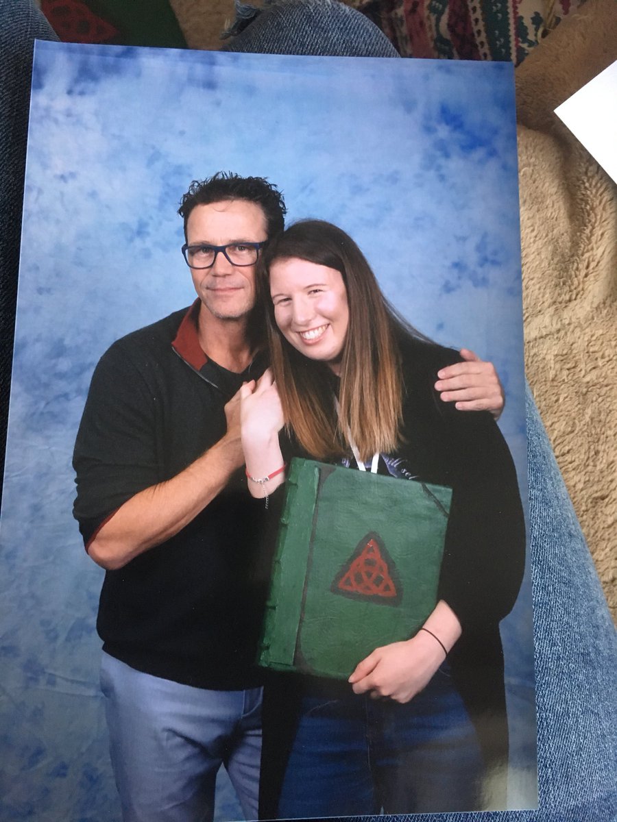 Meadows_Andrea's tweet photo. I still can’t get over this! I’ve posted this so many times! But I’m still in shock that I finally got to meet my idol and 1 of the reasons I’m still here today! @H_Combs saved my life on Charmed and I finally got to meet you this weekend! I’m forever thankful to you and the cast https://t.co/BTZEXQamk4