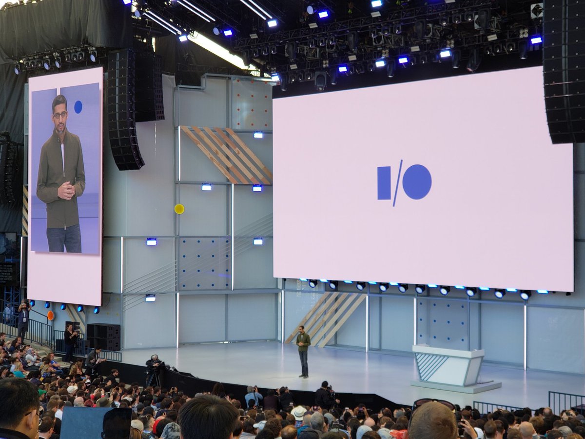 tnkgrl's tweet photo. Welcome to #io18! Here's @sundarpichai... #GS9Plus #zoom https://t.co/Az4Cue6Nxn