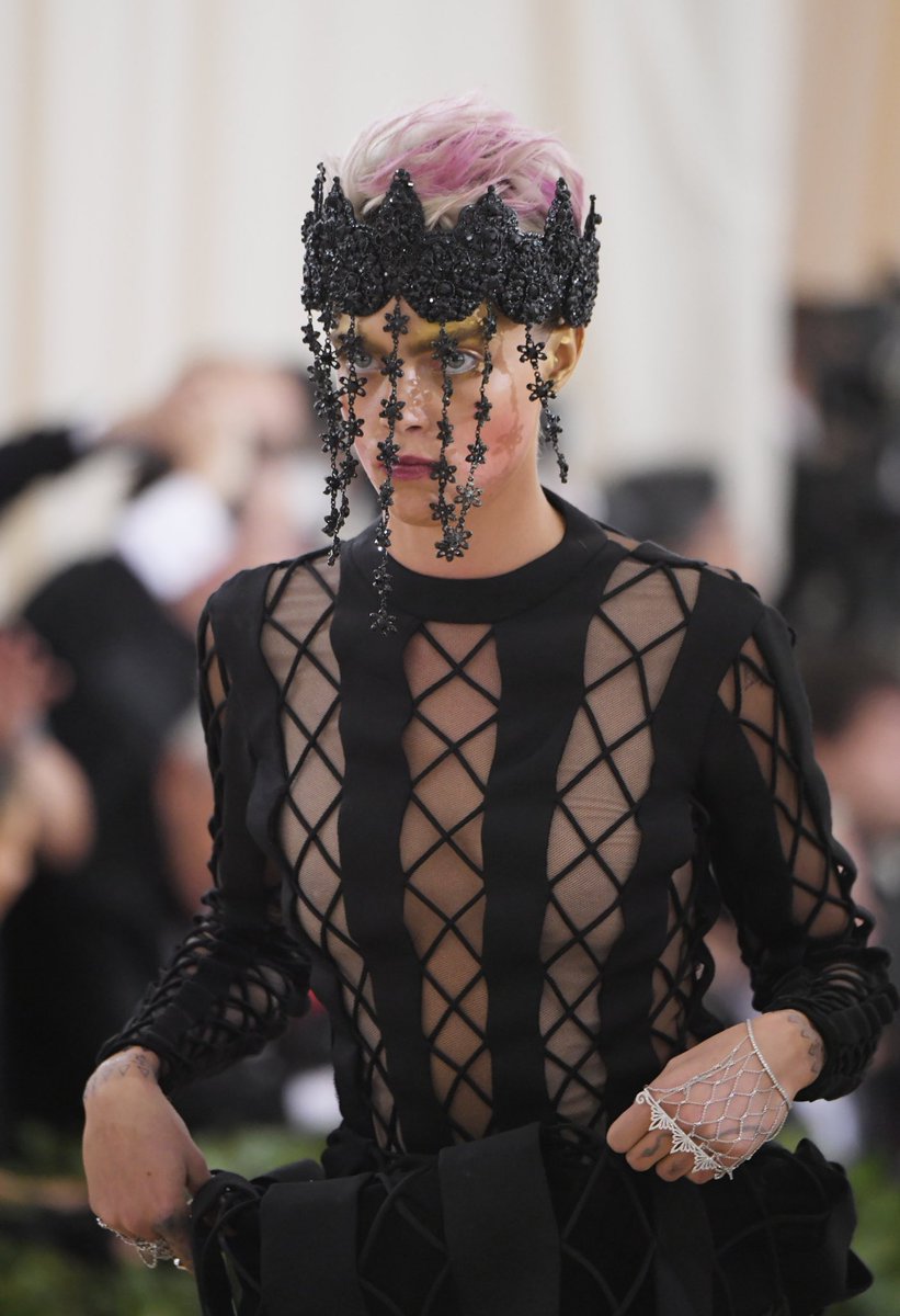 Victoria S Secret On Twitter Cara Delevingne Metgala