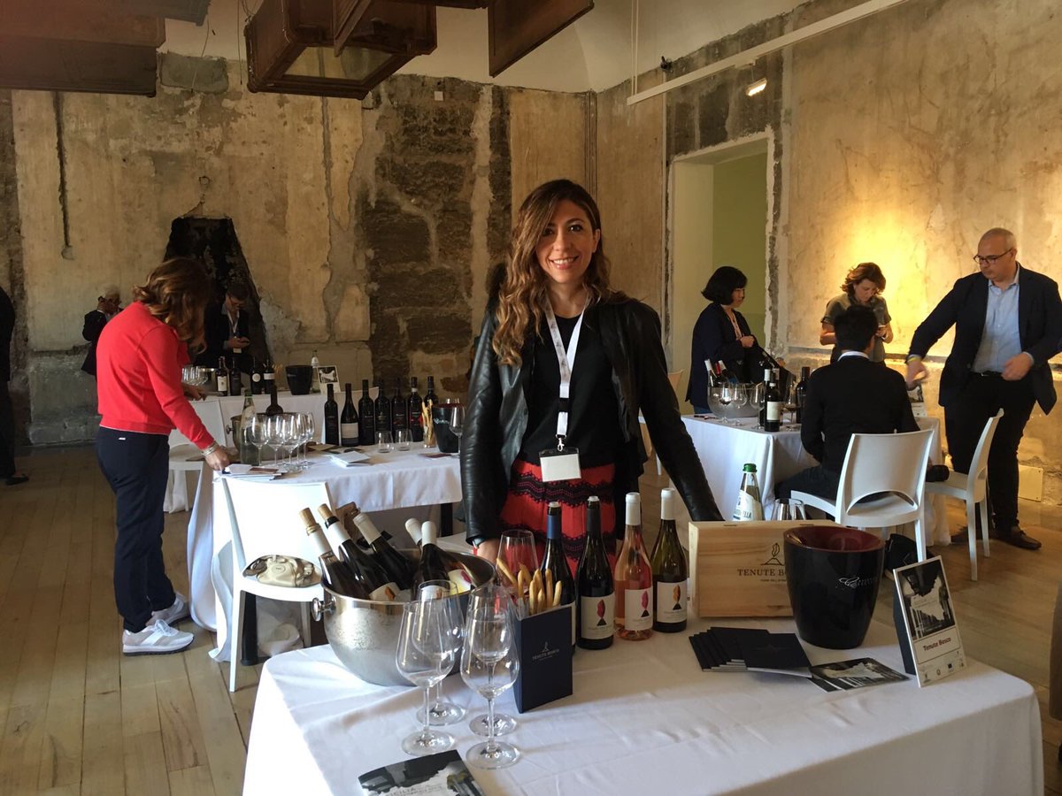 tenutebosco's tweet photo. Sicilia En Primeur 2018
#siciliaep18 #tenutebosco #etnawine #pianodeidaini #vico https://t.co/XcCihlQ4XF