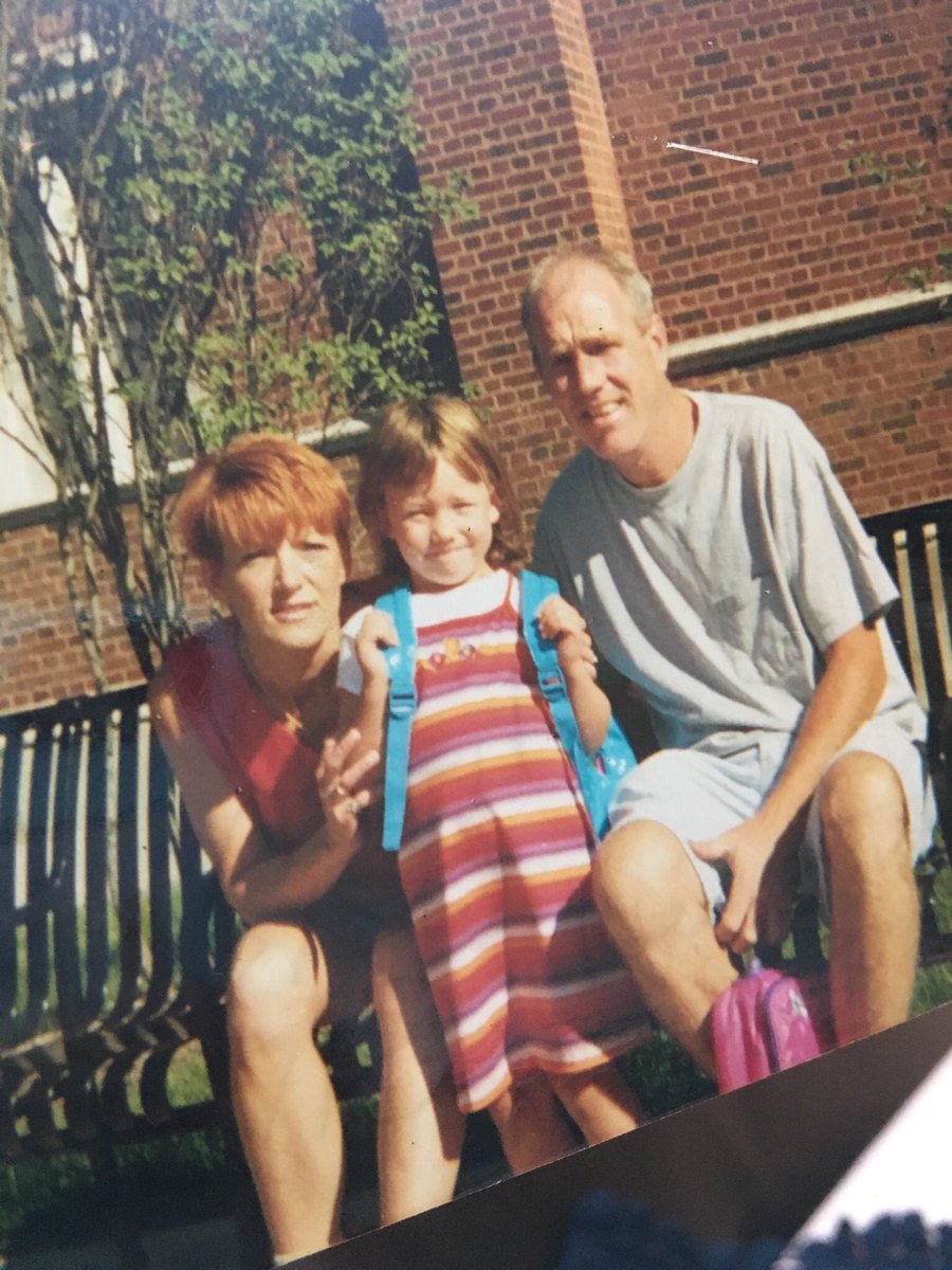TriciaDoyle_'s tweet photo. As some of you know, I unexpectedly lost my mom in December right before my last semester of undergrad. She was one of my biggest supporters. I was unsure how this semester was going to go. &amp; I am happy to say I finished the semester with a 4.0, bc I wanted to make my dad proud. https://t.co/4mICGJd9FD