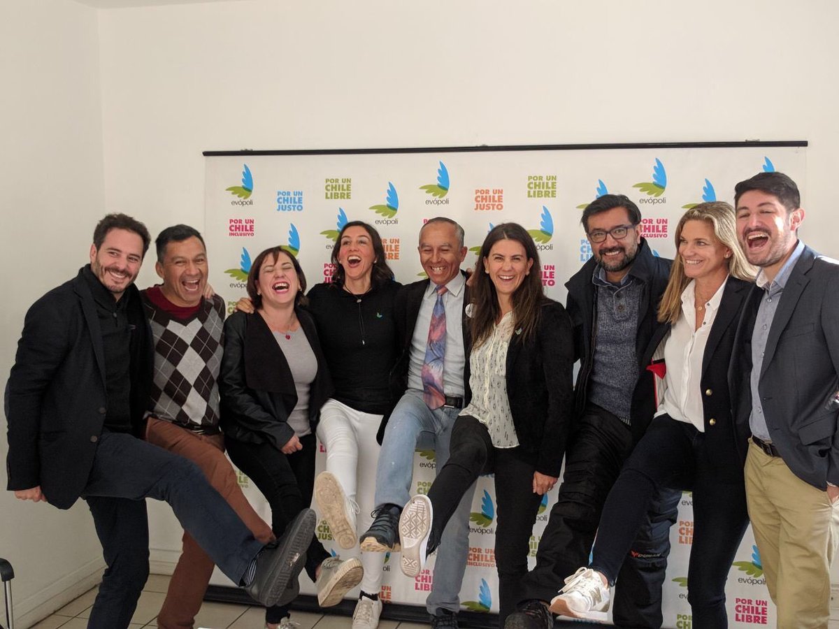 rcorbal's tweet photo. @evopoli Hoy con nueva directiva nacional y RM para desarrollo de estrategia y trabajos territoriales @evopoli @juventudevopoli @juanitamir @alelanta @hernanlarrain @maxikenn91 #pilitica #conzapatillas #somosfuturo #regionmetropolitana #LasCondes #Concejal #rcbLC https://t.co/K3Oi3khTdk
