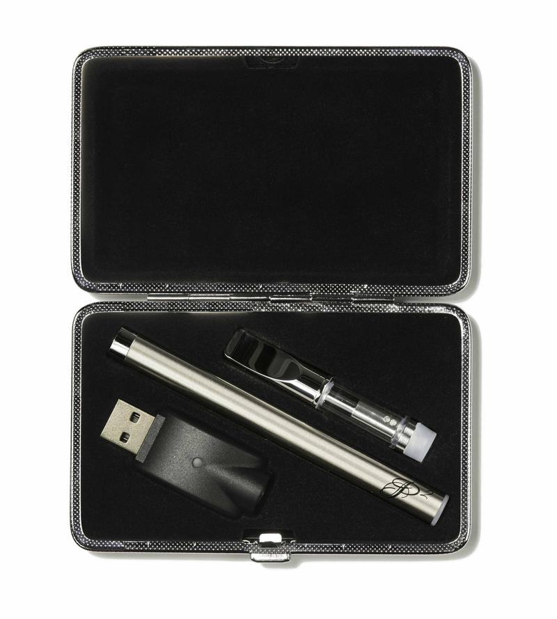 puffpenvapes's tweet photo. 🚨JUST RELEASED🚨
The Worlds BEST Vape from PuffPen Vapes! 
You can now change the way you smoke and change the way you live with our brand new top of the line Vape kits that are suitable for either gender!

SHOP NOW AND SAVE 15% on our website!
👉🏼 https://t.co/diTd4VN7wf https://t.co/iVrUPFFOpv