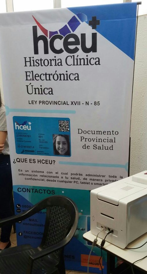 MartinGonza81's tweet photo. Durante 2 semanas, en el edificio del @infogep podes registrarte y obtener el carnet: Historia Clínica Electrónica Única. #hceu https://t.co/UliJ1VbFXp