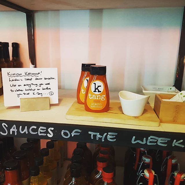 Sauce of the Week <a href="/hopburnsblack/">Hop Burns & Black</a> in #eastdulwich, big thanks Glenn &amp; Jen. Spotted by @zefstagram. #ktang #kimchi #ketchup #kimchiketchup #fermentedfoods #brunch ift.tt/2rspc6b
