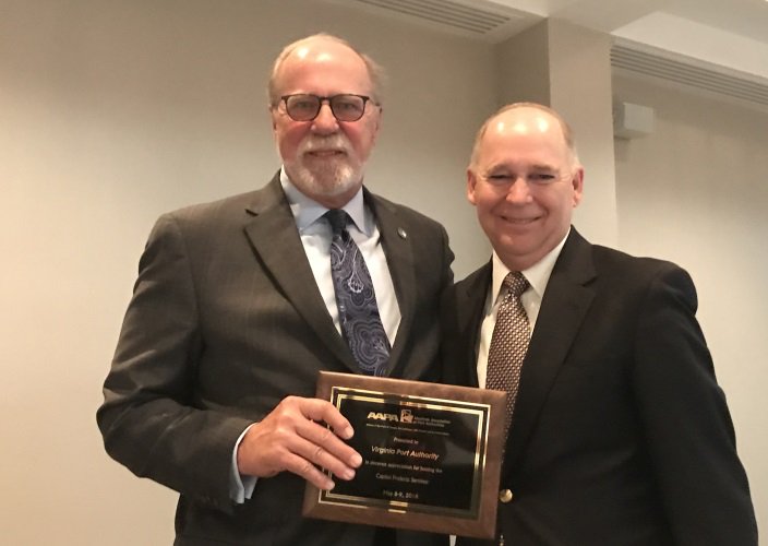 AAPASeaports's tweet photo. Thank you @PortofVirginia for hosting the @AAPA_Seaports Capital Projects Seminar in Norfolk, VA #AAPAEvents2018 https://t.co/YwCzYcENwQ