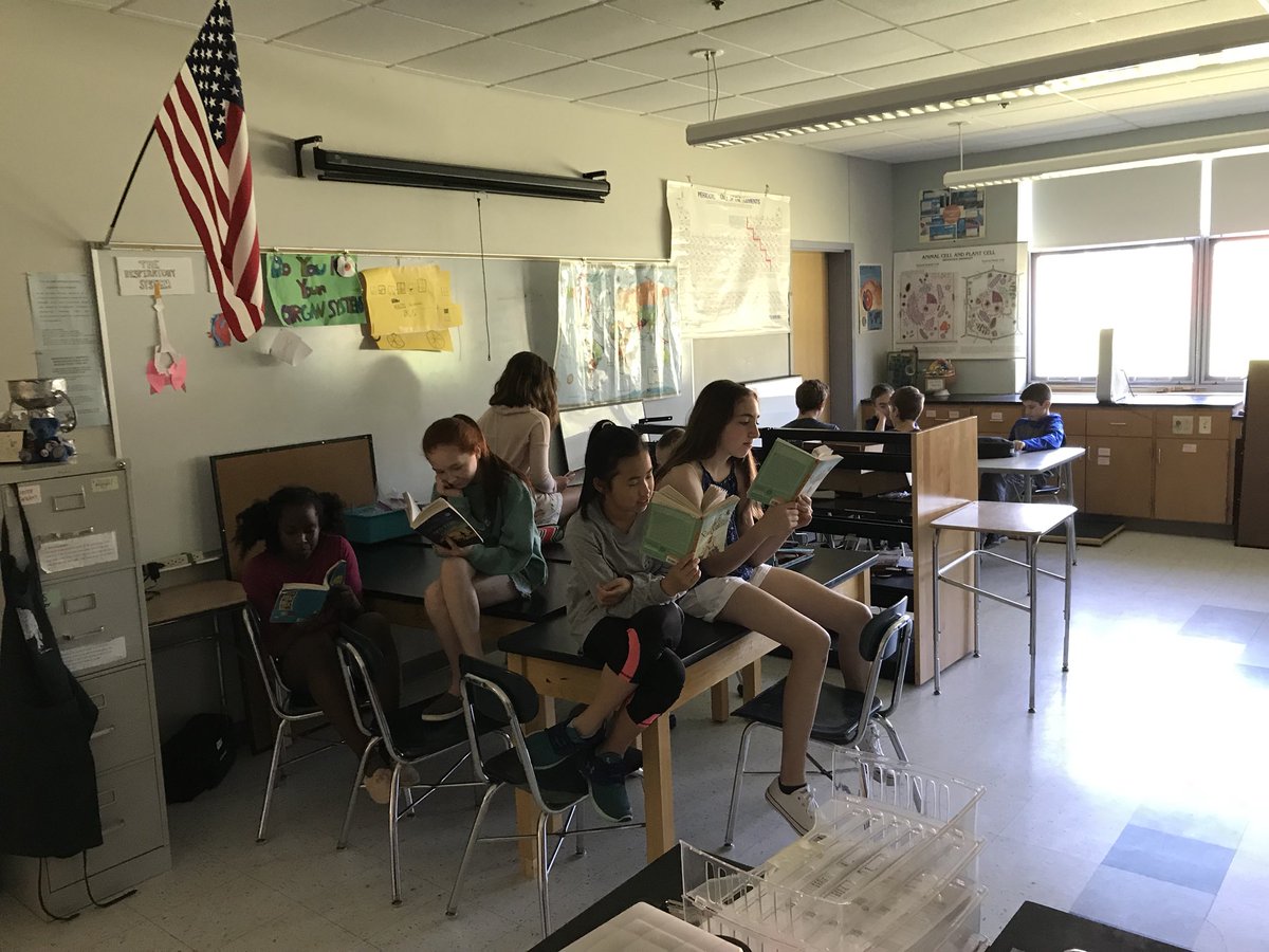 SSR- grab a good book! #bmsed #medfieldps