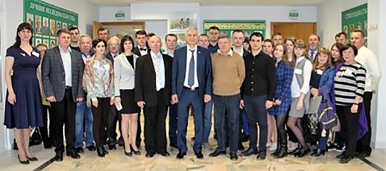 Участие в работе комиссии на лучшую научную работу в номинации «Агрономия» vniimz.ru/institute/news…