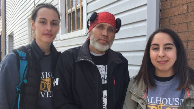 ml_robertson's tweet photo. Med students scour Halifax streets for drug needles β and understanding #addiction #medicalschool #peernavigation #outreach
https://t.co/nMsrF58zsJ https://t.co/sFdv66Ny9n