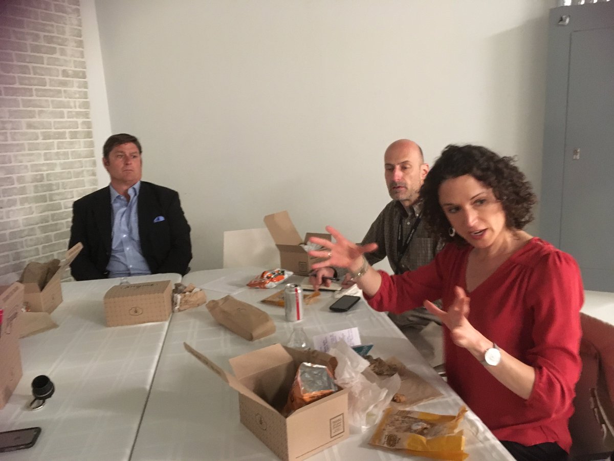 maudlynei's tweet photo. .@Suntimes #OnTheTable lunch conversation on covering #Chicago #diversity: #MetropolitanPlanningCouncil
#HeartlandAlliance @imancentral
#ChicagoCommunityTrust #WorkingForChicago #SupportSuntimes https://t.co/Jix13tr3hj