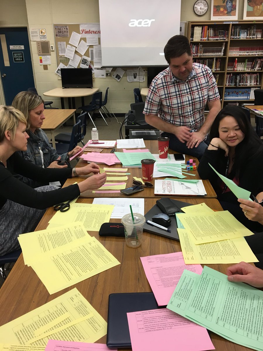 ChickenAlfredo tweet media