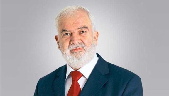 Ahmet Turan Alkan | "Zaman yazarıyım ve muhalifim. Yazdıklarımla ve fikri duruşumla gurur duyuyorum. Kesinlikle pişman değilim. Majestelerinin hukukuyla yargılanıyorum. Boğazımı kesen bıçağı yalamayacağım. Zalimden af dilemeyeceğim.”