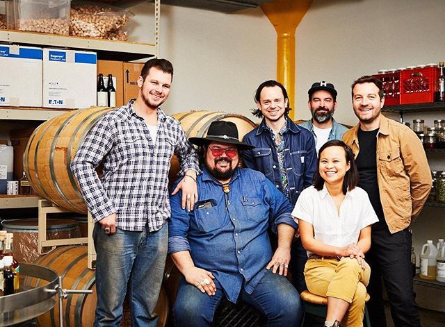 This is the awesome team behind @letherbee! They play with botanicals and flavors in immensely cool ways to create unique spirits out of Chicago, IL. Speaking of... Letherbee recently released their limited 2018 Vernal Gin, featuring eucalyptus, vanilla,… ift.tt/2rsP16R