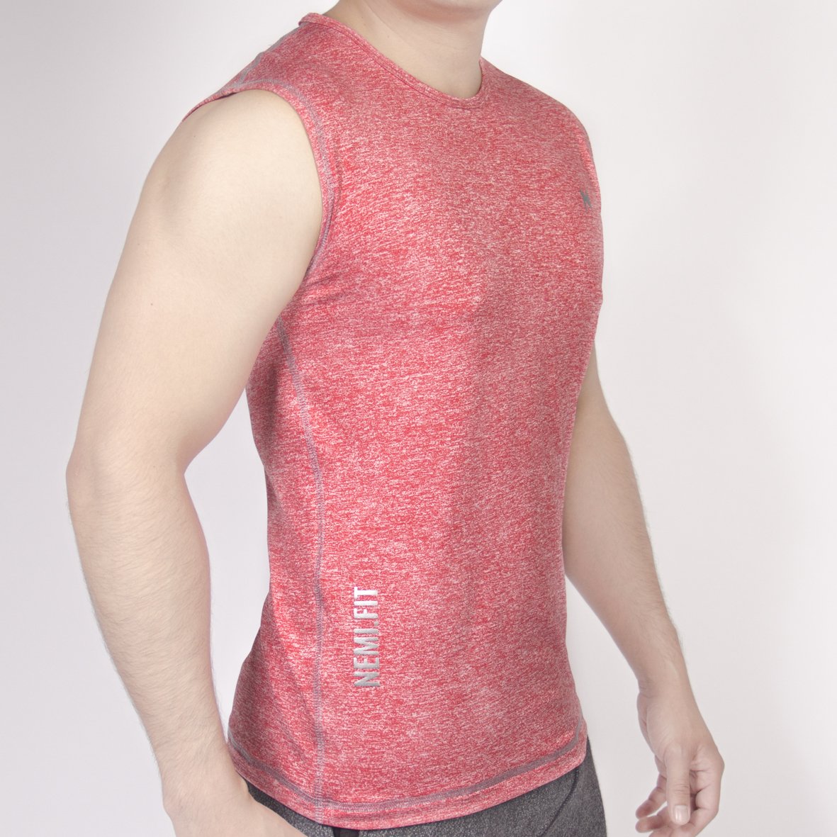 nemifit's tweet photo. 🔥 La nueva Tank Fit se amolda a tú cuerpo, con secado rápido 🌪 y stretch, disponible en Rojo 🥊 y Verde Army 💪, envío gratis a México en https://t.co/7oIMQcNOUm y en el buscador de mercado libre como https://t.co/RQnwGTUyyC 👀 #SomosPotencia #EnElTrabajoEsTipico #FelizMartes https://t.co/PYc4VNr1eC