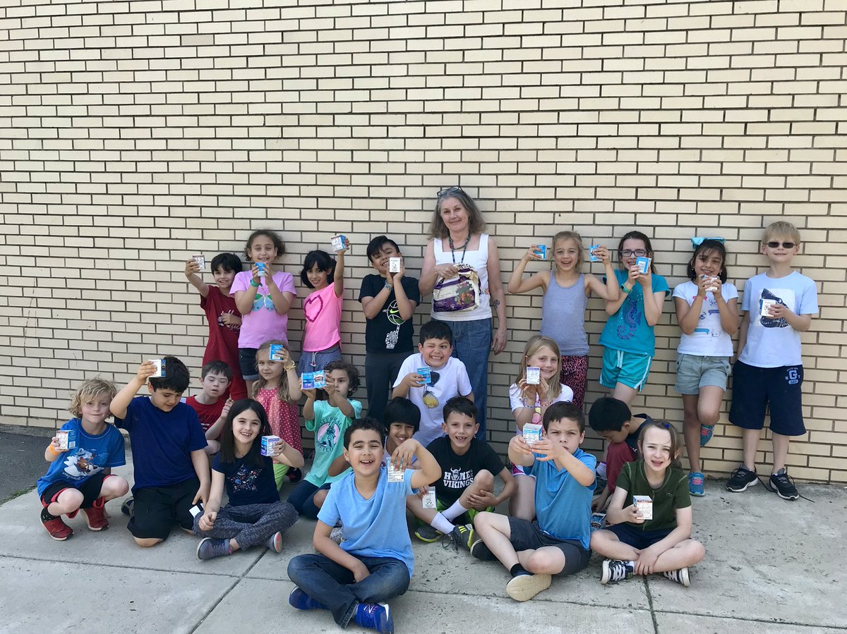 MrsDempseyVES tweet picture