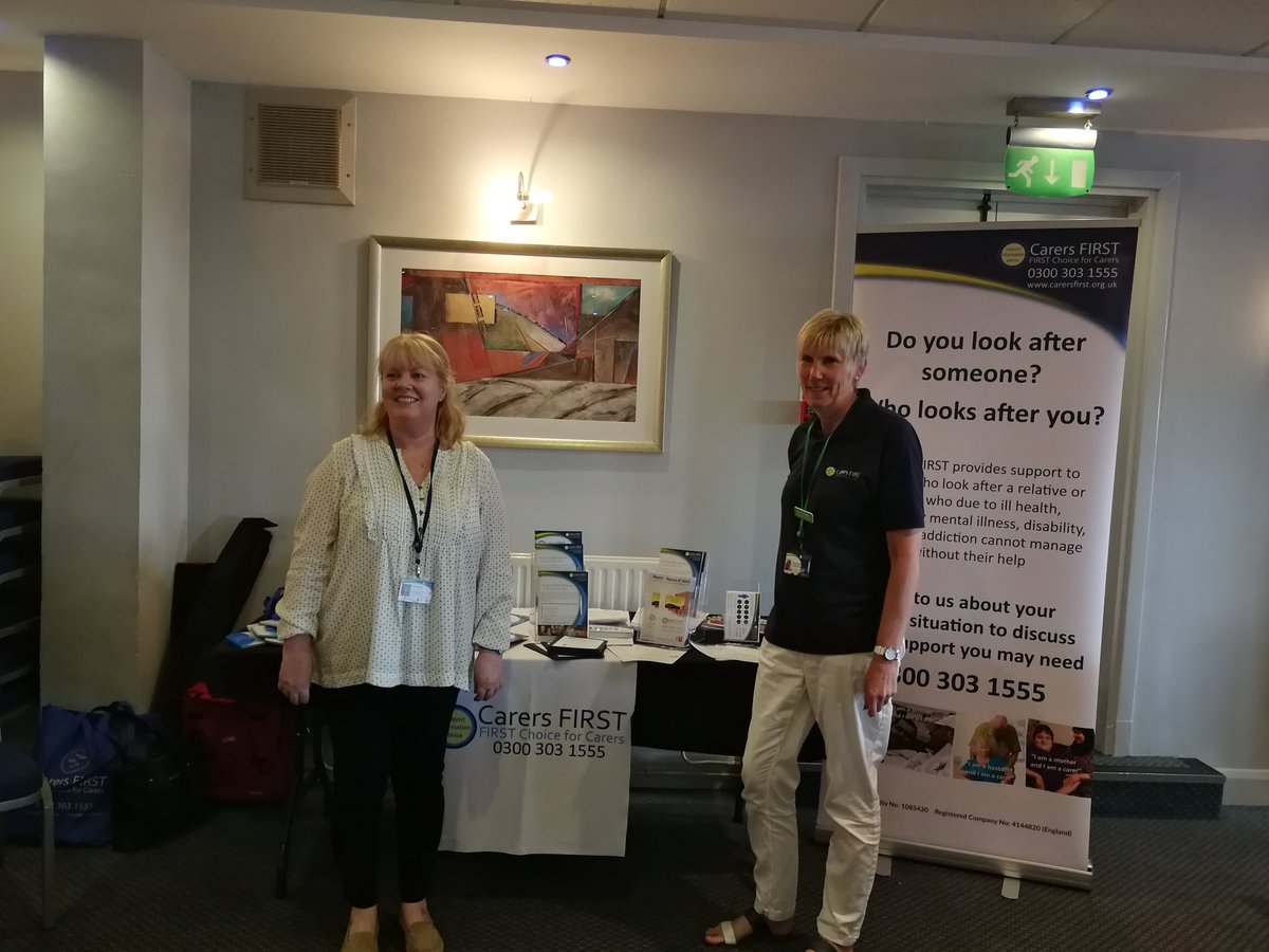 Putting a positive spin on #dementia today with healthcare professionals on hand to answer questions. And some lovely cake (thank you @Telcareltd). This session was a hard sell but worth it for the awareness it raised. ☺️ #MayorOfMedway