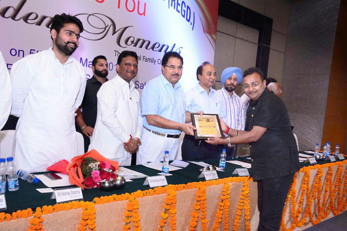 sandeepbansal29's tweet image. &quot;Golden Moments&quot; 
There was a conference of Sangrur District industrial Chamber at Raddisson Blu  Amritser. It was great pleasure for me as Mr. OP Soni, Cabinate Minster PB Govt. And also with Gurluvleen Singh Sidhu IAS, DC Gurdaspur join us in this conference and awarded me.