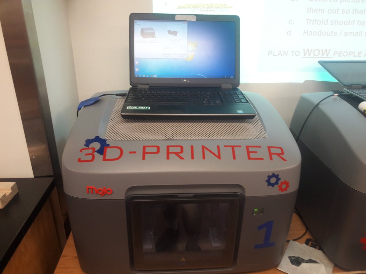 __MUD___'s tweet photo. Printing out the prototype #progress #TeacherAppreciationDay #ThisIsAmerica #IranDeal #LeBronto #BREAKING #NEWS https://t.co/uZl7ECaXbY