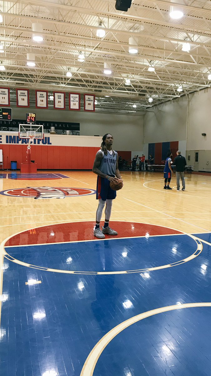 EmanuelTerry08's tweet photo. First NBA workout✅ Thank you @DetroitPistons for the amazing Opportunity❤️💙 https://t.co/GWw8V7aute