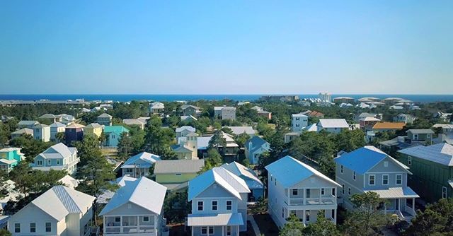 DustinJenk's tweet photo. I could look at this view all day long!
.
.
.
#whitesandybeach #froridaroadtrip #foridalife #airbnbexperience #airbnblifestyle #airbnblove #airbnbmarketing #floridabeaches #floridafamily #resortstyle #resortmarketing #destinflorida #santarosabeach #emera… https://t.co/V3BjchZc19 https://t.co/7wxc9WR8fm