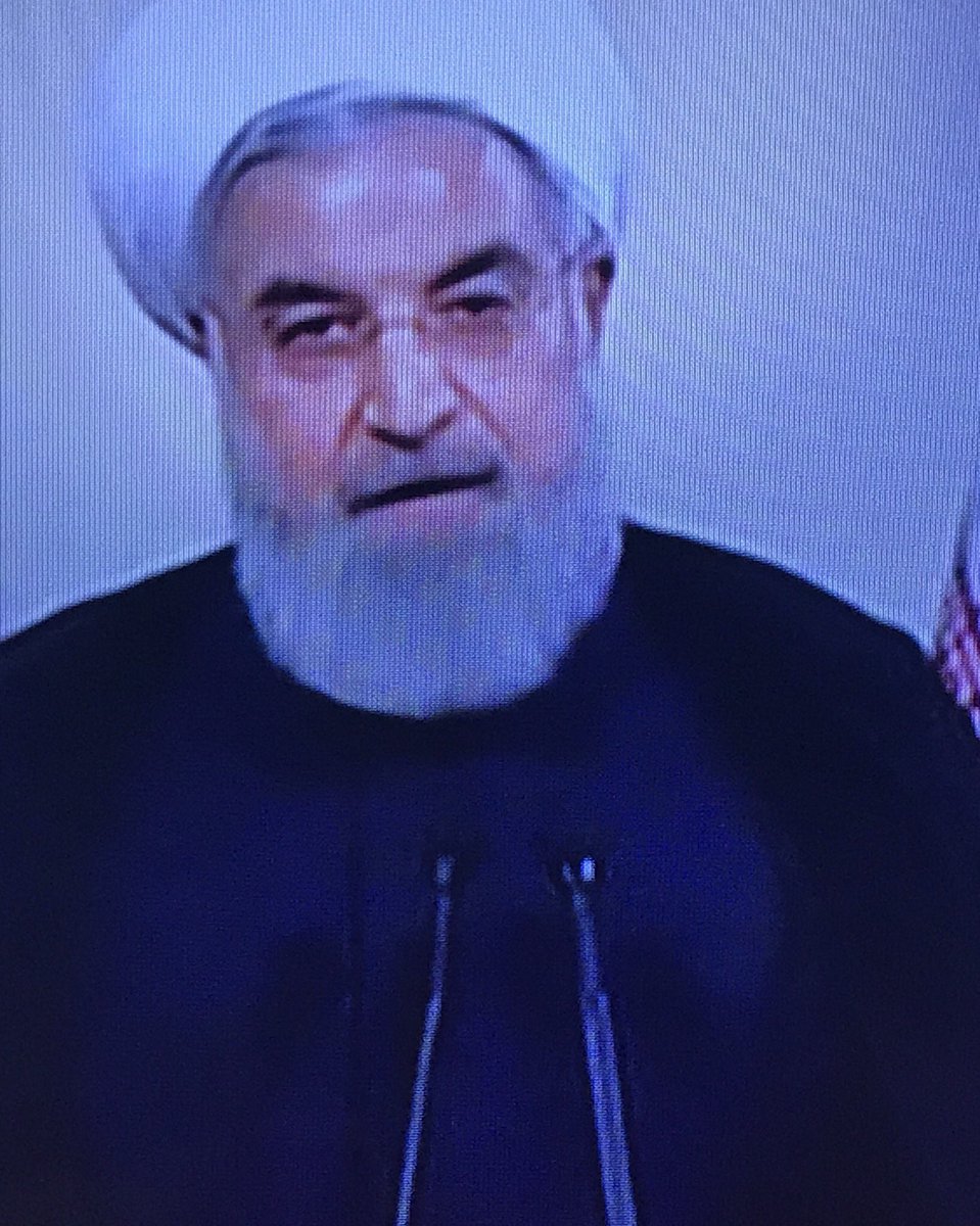 hilale9's tweet photo. تأثير قرار ترامب الليلة واضح على وجه ( روحاني ) اكثر من تأثيره على التومان الايراني 🚶‍♂️
#ترامب_ينسحب_من_الاتفاق_النووي https://t.co/3ljxhGSjYG