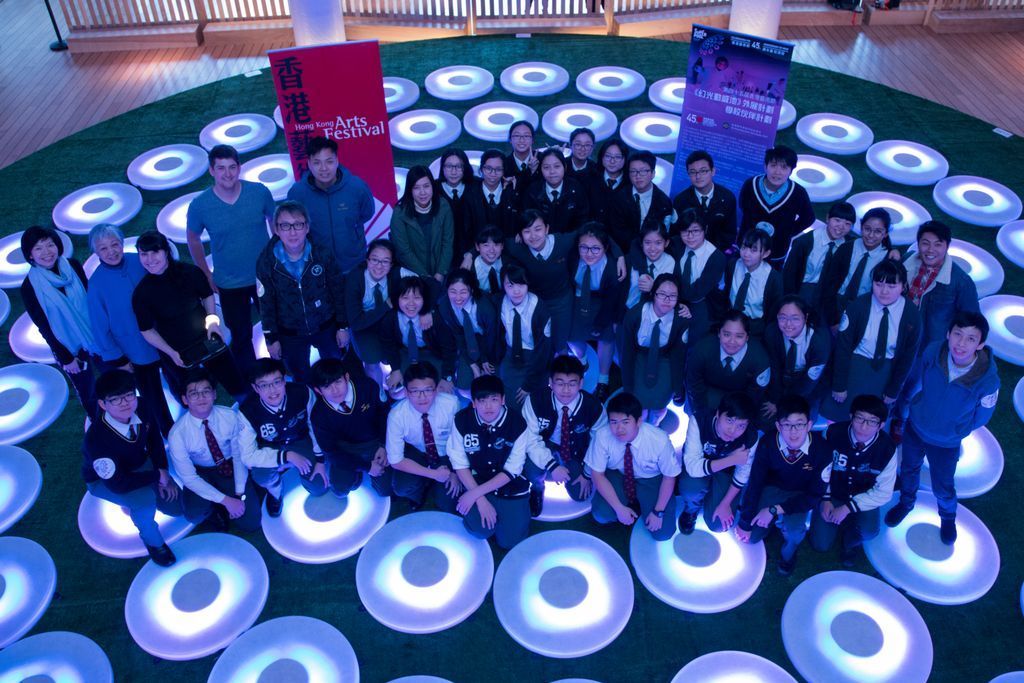 jenlewin's tweet photo. Hong Kong's Maritime Museum was the setting for our amazing show last year and the S.T.E.A.M. classes we taught to local students, showing them how to program The Pool!
#TBT #PleaseTouchTheArt #JenLewinStudio #STEAMEducation https://t.co/rdKK9cZ8xU