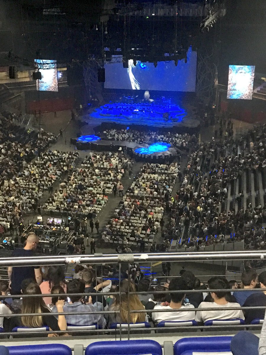 Bellatrix_Es's tweet photo. Hypeeee #GameOfThronesconcert https://t.co/15vBtDgJej