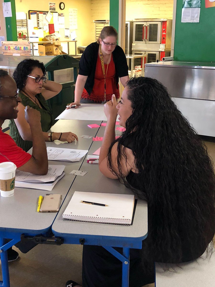 NISLorg's tweet photo. #NISLorg EDP participant Matt Gehrmann putting the teachings of the EDP's How People Learn to use by sharing insights with @ImagineCharters Imagine Prep Camelback teachers in Phoenix, AZ #NISLedp https://t.co/7SgH4GYBjH