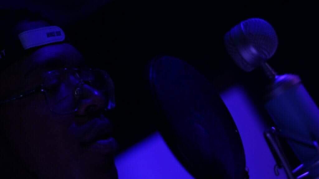 HISOMusicStudio's tweet photo. Where the real 217 talent is found. 🎶🔥 @hisomusic #hisomusicstudio  #hisomusic #studiotime https://t.co/Nlf5JKp7d5