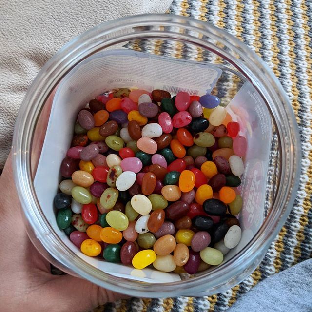 ezerror's tweet photo. Why am I getting so fat #jellybeans #fatty https://t.co/oOpFacd4jh https://t.co/Mhm32NpO7u