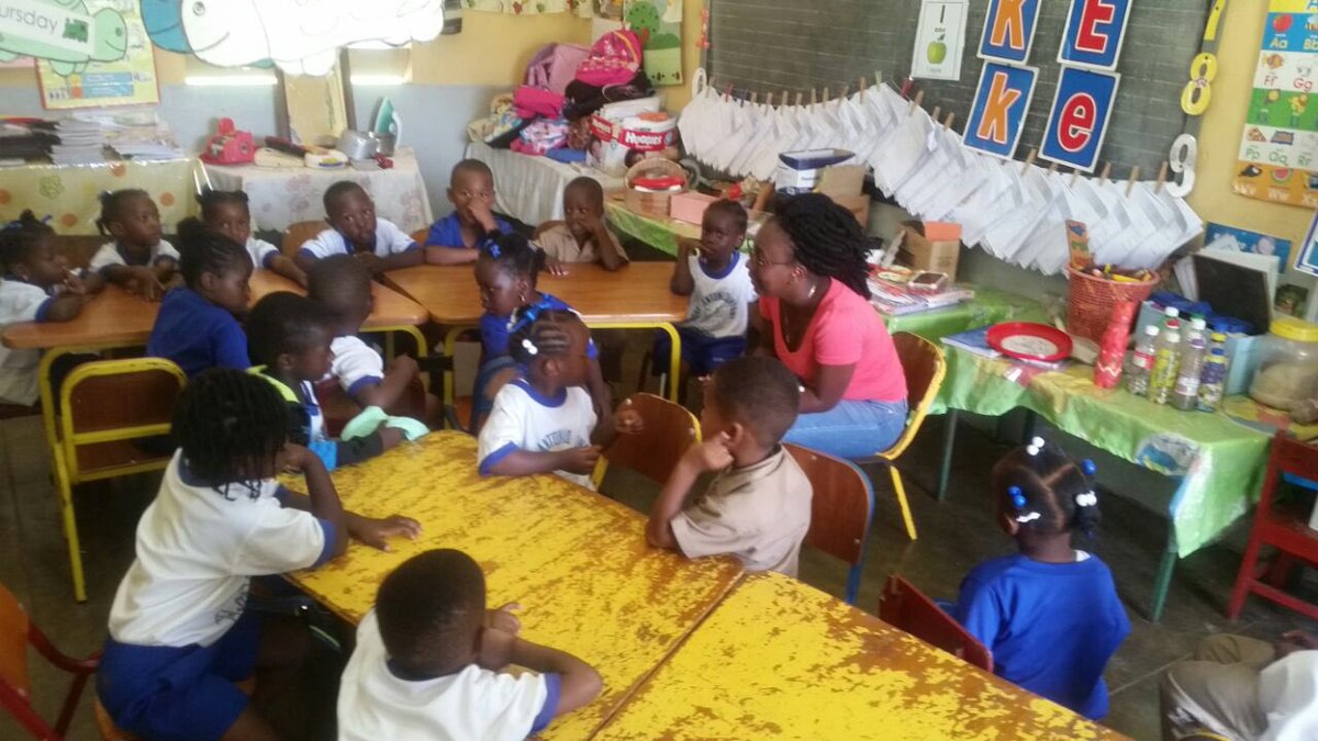 lbloomfieldja's tweet photo. Thanks to my young constituents who represented for #ReadAcrossJamaicaDay while I’m representing my constituents in Parliament. #ourportland #priorityeducation https://t.co/5teYU6bzkW