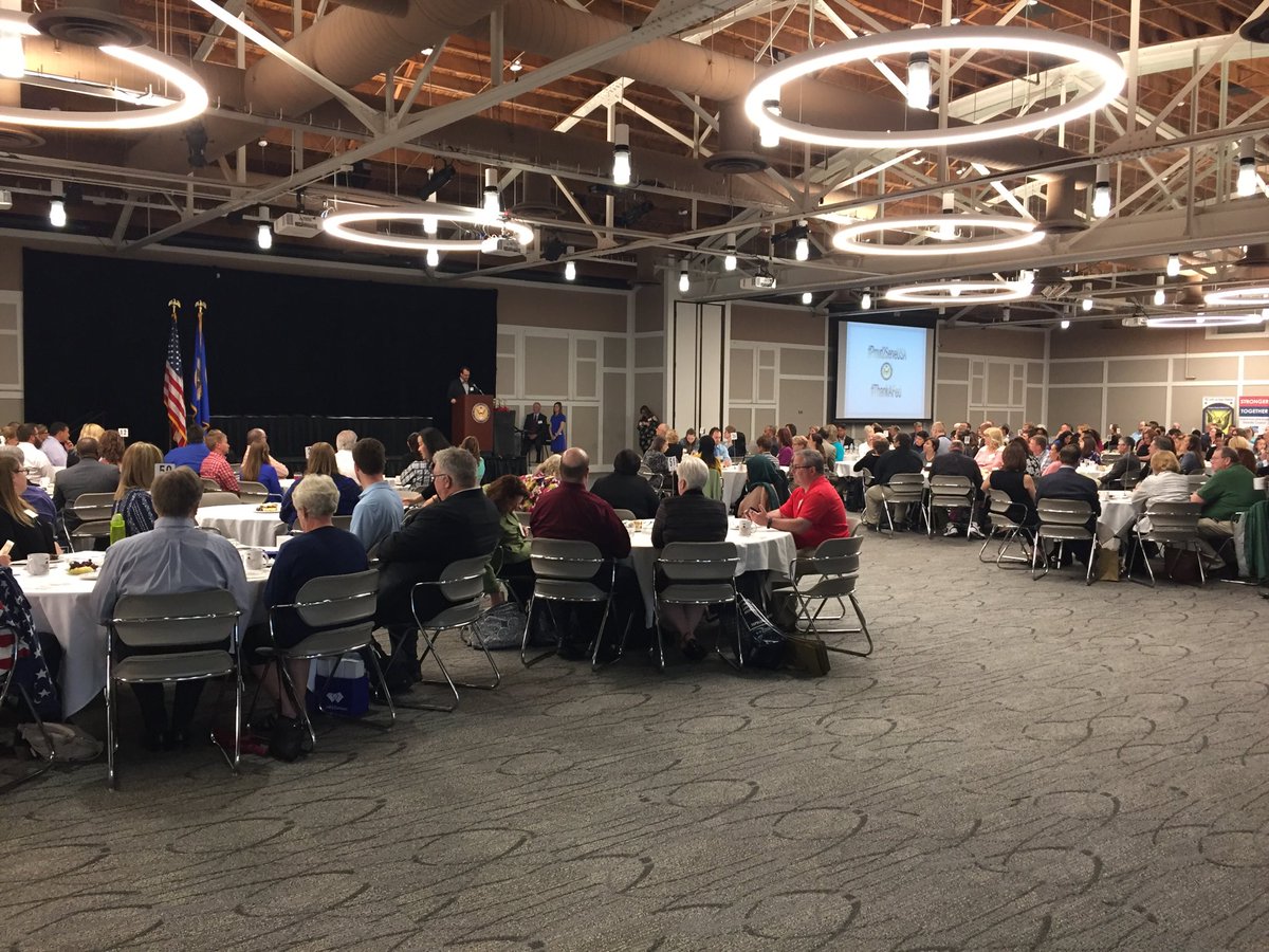 Thank you Federal employees! Your service is greatly appreciated. @HiwayFCU proud to attend 2018 FEB Civil Servant of the Year Awards ceremony. #ThankaFed #Proud2ServeUSA @FEB_Minnesota