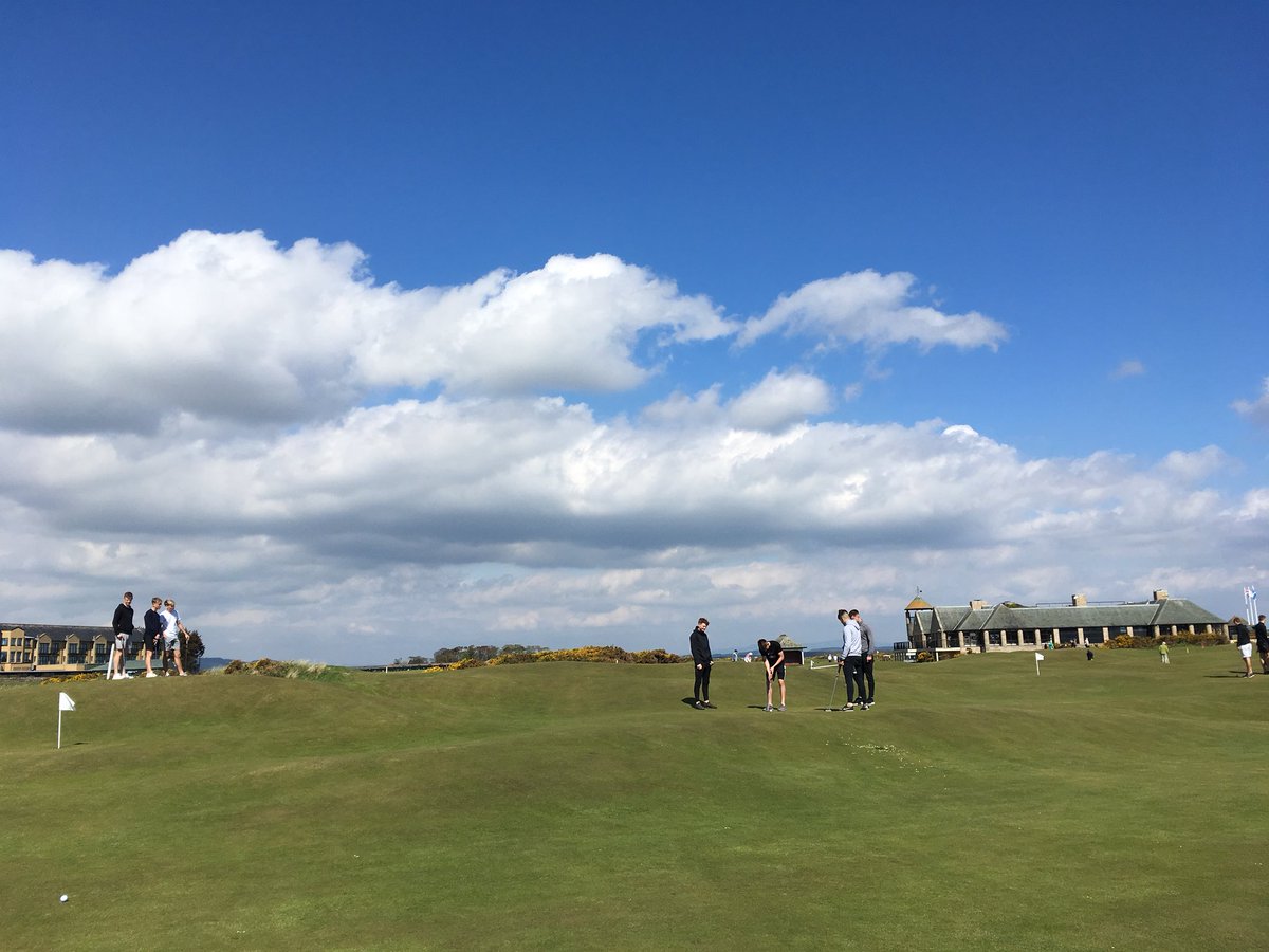 RRFCdev's tweet photo. End of season day out at St. Andrews. Himalayas and head tennis in the sun ☀️⚽️🎾 https://t.co/NtF7bdaIsQ