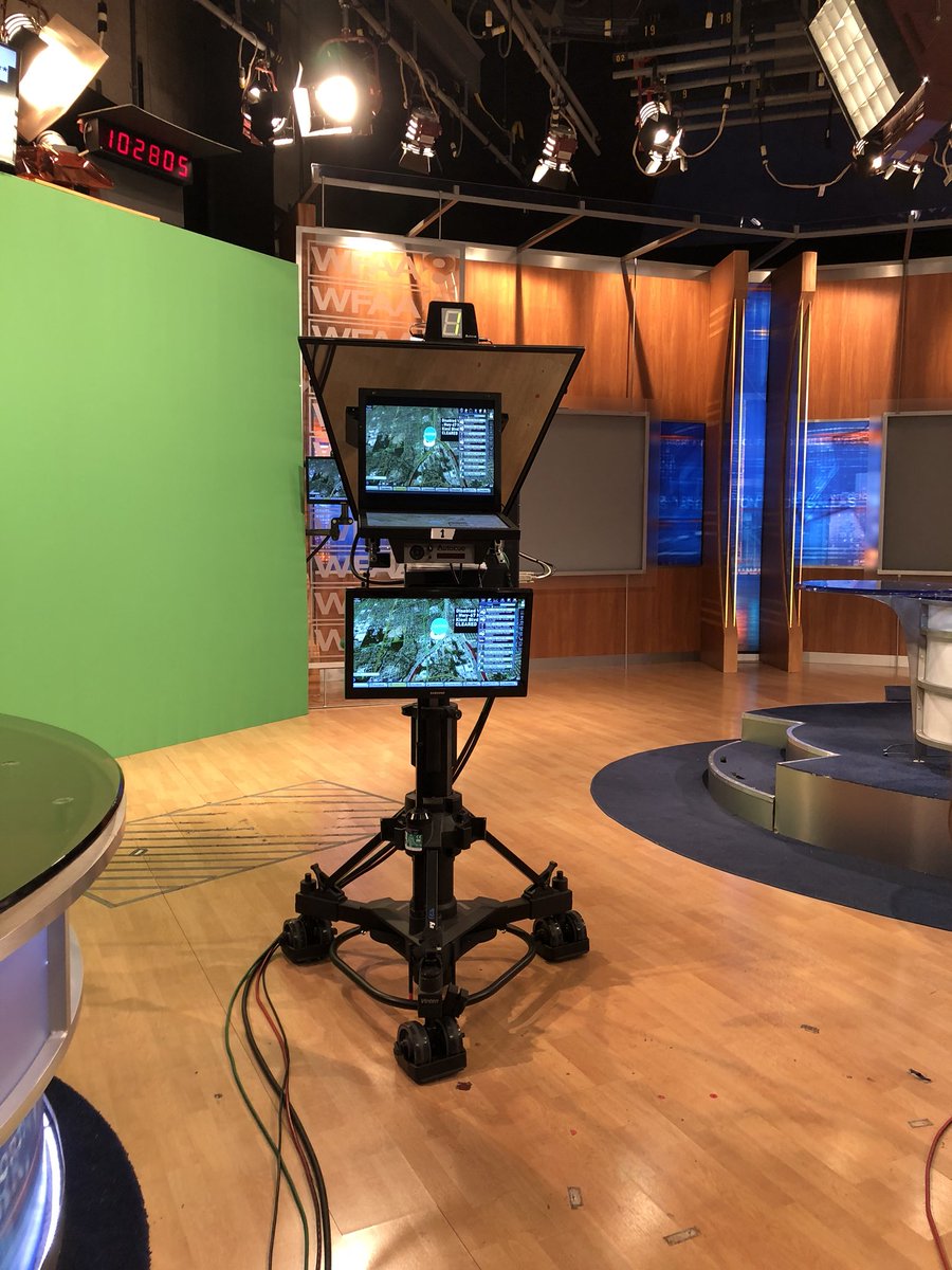 RCTVJr tour of WFAA! #kidslovedit  <a href="/ruthcherryint/">Ruth Cherry Interm.</a> <a href="/ColleenWeather/">Colleen Coyle</a>