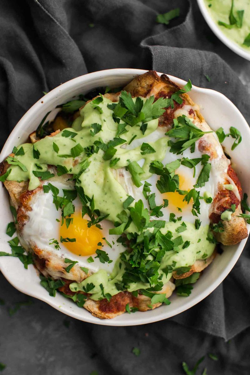 healthy_dinners's tweet photo. Breakfast Enchiladas with Avocado Cream Sauce https://t.co/iFEN511jdZ https://t.co/2pTl4JqN23