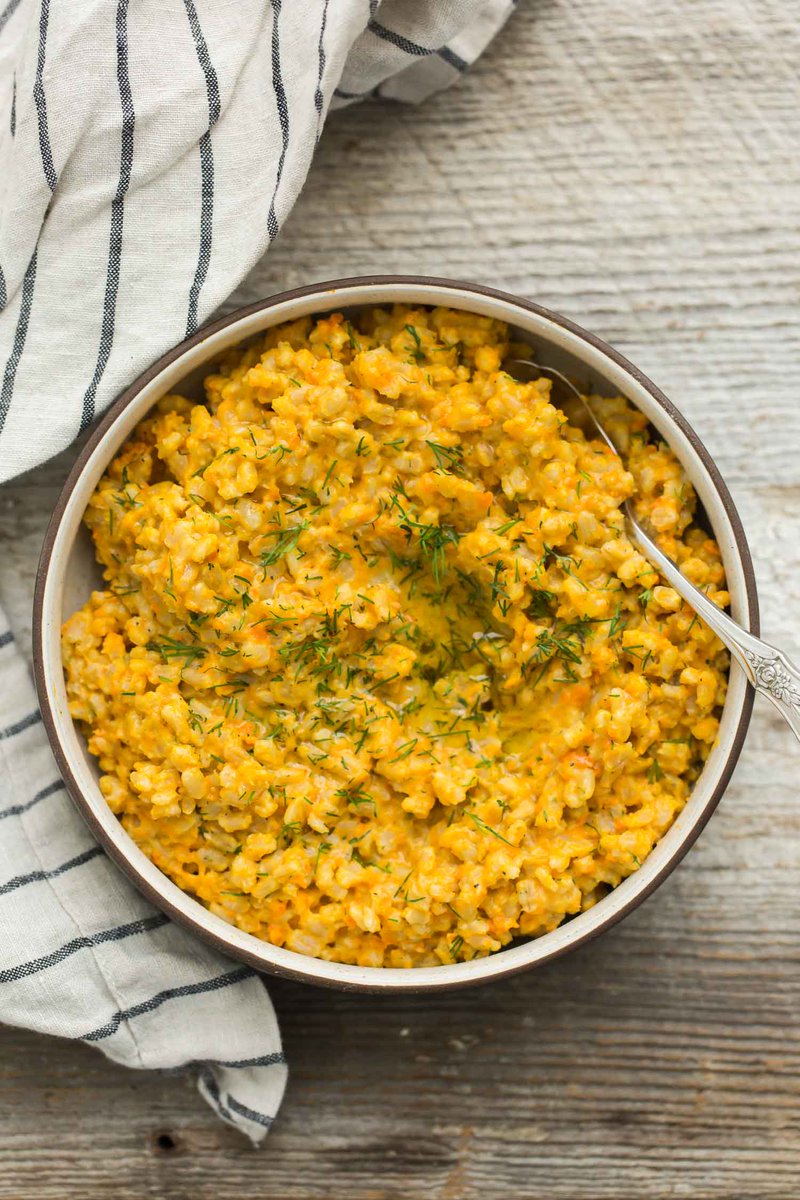 healthy_dinners's tweet photo. Baked Barley Risotto with Carrots https://t.co/xsji17PBM8 https://t.co/JvJgbuGiVf