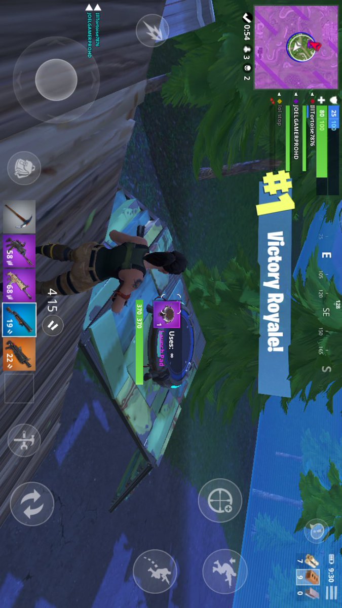 dilomitive's tweet image. Just got a victory Royale on mobile!!!!