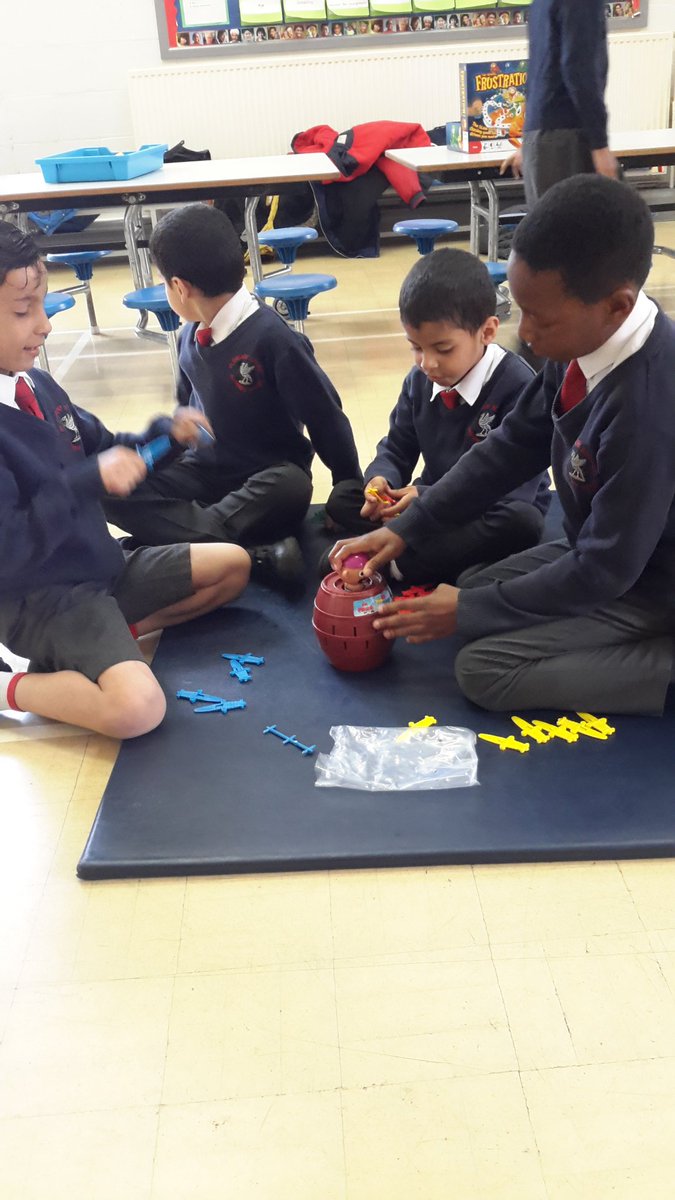 BreakfastPSt's tweet photo. Today we have enjoyed a delicious breakfast, I-Pad fun and a few classic board games (donated by a very kind member of staff) @PleasantStPrim #BreakfastClub #WarmBreakfast #friendship https://t.co/wPivWCFkIv