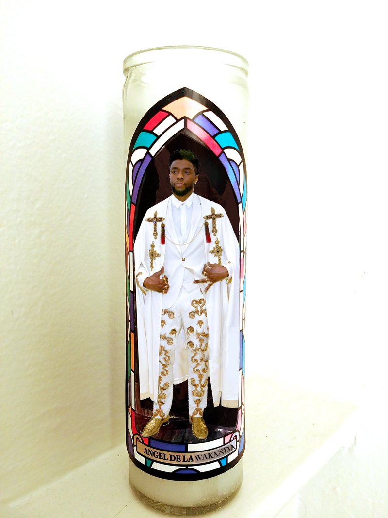 thankfull98's tweet photo. Congrats @chadwickboseman You have officially made it unto the #churchfan and #church candle lol @JerrellZod  😆😊 #METGALA18 #Tchalla https://t.co/l9xbNmjL4M