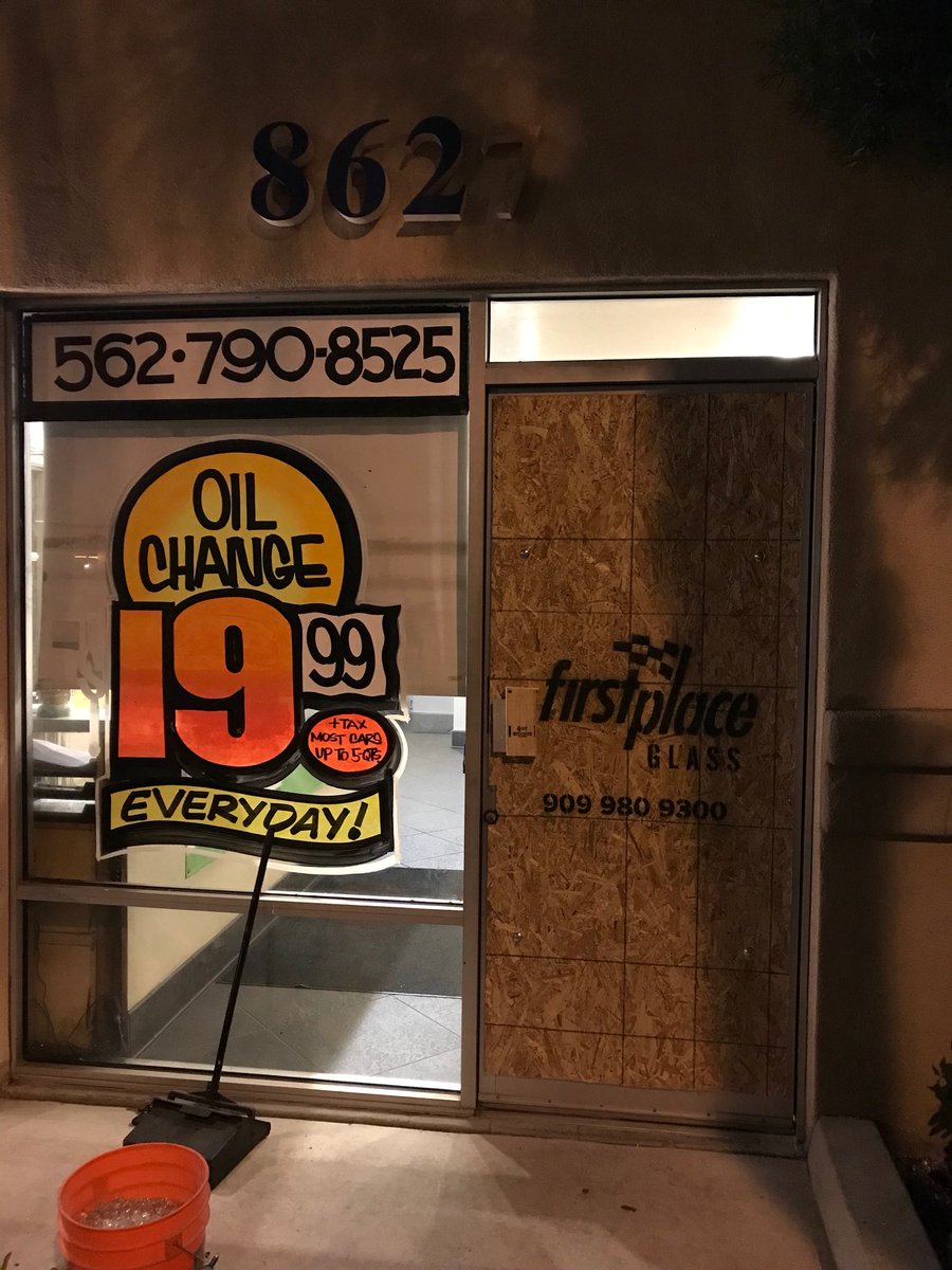 GlassFirst's tweet photo. Late night board up. When you call we answer! #FirstPlaceGlass https://t.co/MzSfhFnuNH