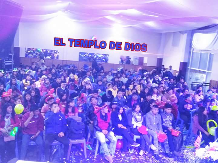 EdwinCo777's tweet photo. Poderosa noche de cosecha
#TemplodeDios https://t.co/ZKJgmNCk1g