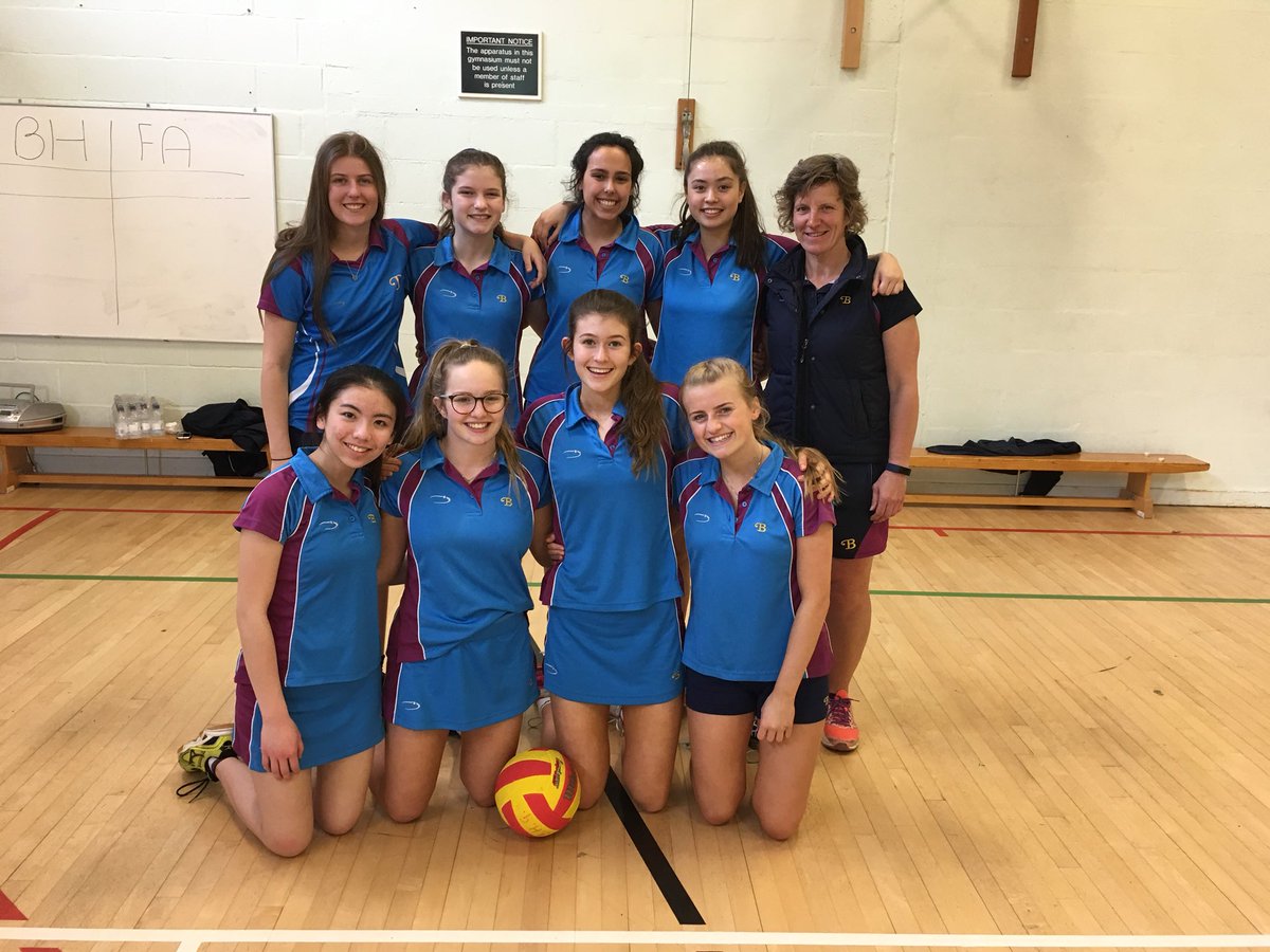 SportBHillGirls's tweet photo. Great way to finish the Volleyball season for our Year 11 team against @FarlingtonSport #threetouch #greatteam #nowtothebeach https://t.co/F075SMds4z