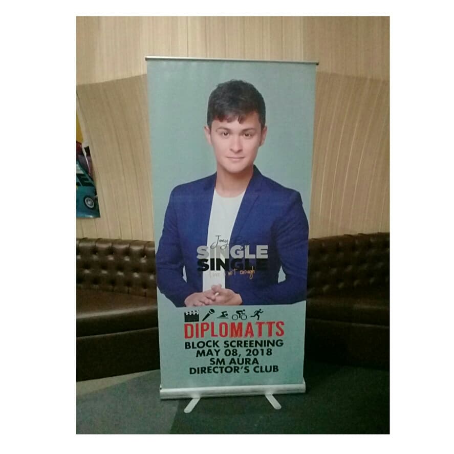 _DiploMatts_'s tweet photo. @_DiploMatts_ BlockScreening of #SingleSingleTheMovie at SM Aura's Director Club ๐ฅ https://t.co/HMkWZPGceC